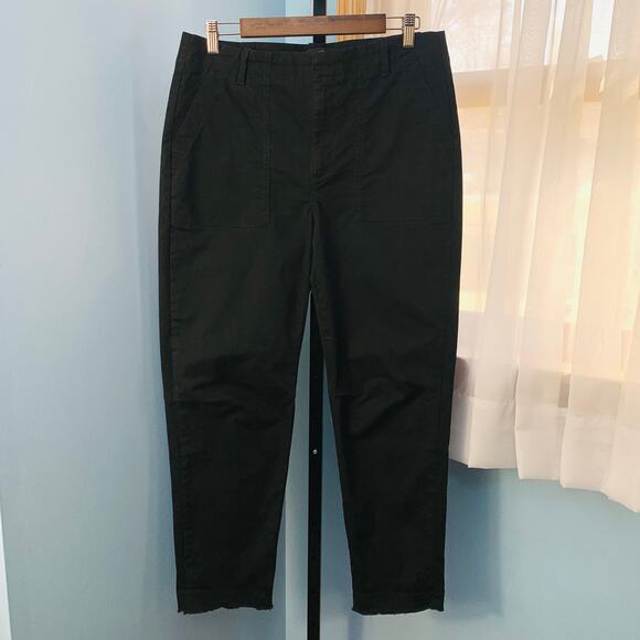 Banana Republic Factory Black Girlfriend Authentic Chino Pants Size 10 - Picture 2 of 7